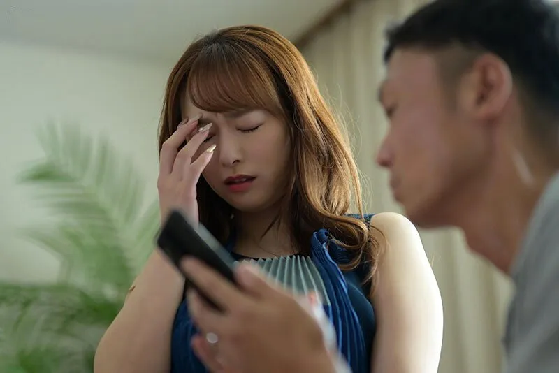 Bà xã sốc khi anh xã tâm sự về ước muốn nhìn người vợ bị người khác địt