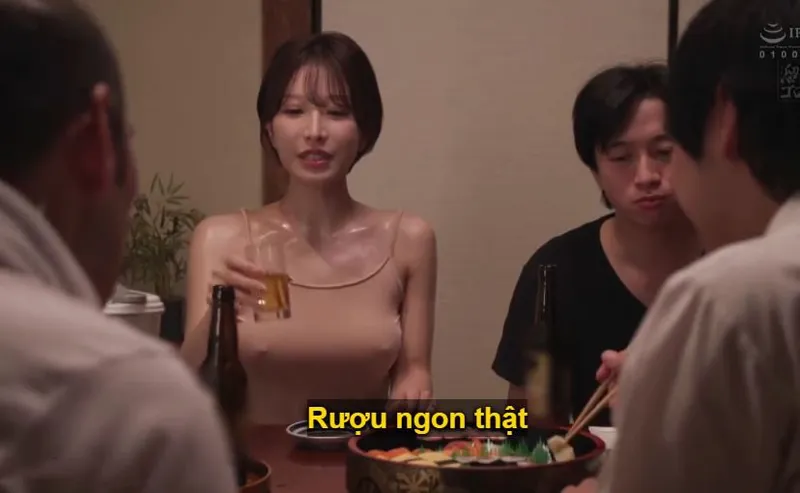 Cô vợ gạ làm tình cả gia đình anh xã vì chồng yêu dẫn về quê rồi bỏ bê nứng lồn sml
